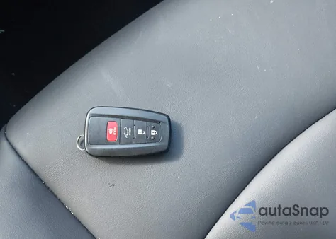 2021 Toyota Rav4 Xle Premium from USA, damaged, VIN 2T3A1RFV6MW236758